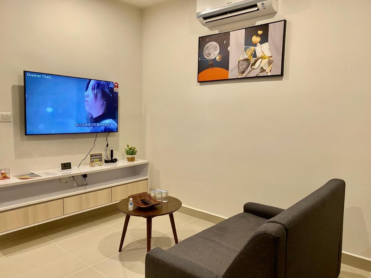 Kota Kinabalu City The Shore - Lucky 7 Homestay Exterior foto